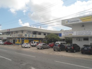 FRENTE CENTRO COMERCIAL