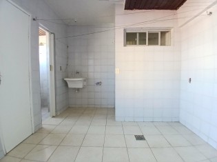 ÁREA DE SERVIÇO