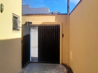 ENTRADA / GARAGEM