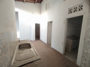 ÁRE DE SERVIÇO