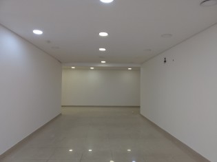 HALL DE LOJA