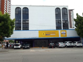 FRENTE PELA AV SANTOS DUMONT