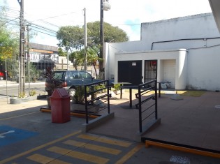 ÁREA LATERAL LOJA