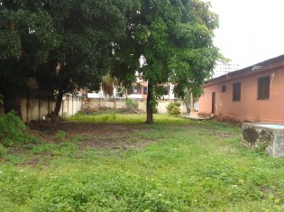 ÁREA LATERAL