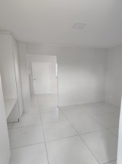 SUITE ANGULO III