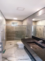 WC SUITE I
