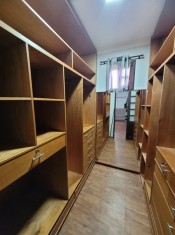 CLOSET SUITE 3