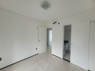 SUITE 03 (ANGULO III)
