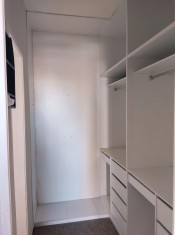 SUITE II CLOSET