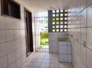 ÁREA DE SERVIÇO