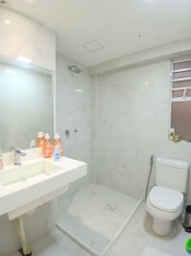 WC SUITE II