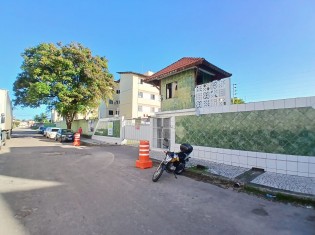 FACHADA ANGULO II
