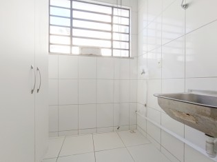 ÁREA DE SERVIÇO