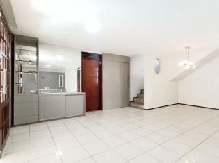 SALA ANGULO III