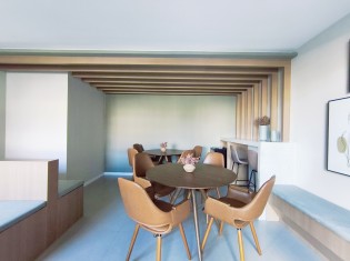 SALA DE REUNIÃO