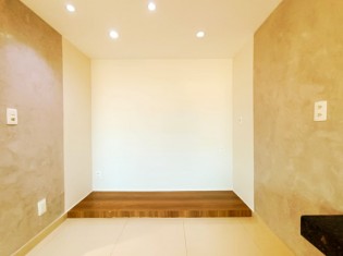 SALA ANGULO II