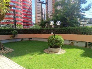 ÁREA COMUM
