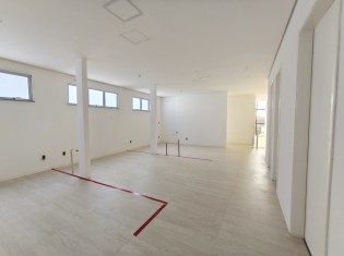 SALA 1º ANDAR ANGULO III