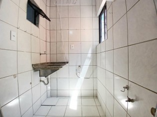 ÁREA DE SERVIÇO