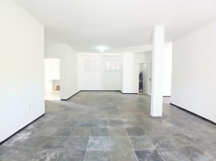 SALA SEGUNDO AMBIENTE ANGULO II