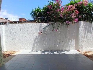 ESPAÇO ÁREA DE SERVIÇO EXTERNA