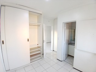 SUITE ANGULO II