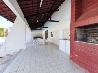 DECK / CHURRASQUEIRA