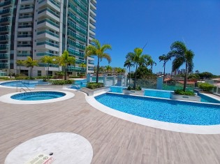 PISCINAS