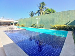 PISCINA ANGULO II