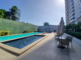 PISCINA INFANTIL/ÁREA DA PISCINA