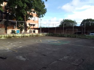 QUADRA DE ESTPORTES