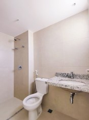 WC SUITE II