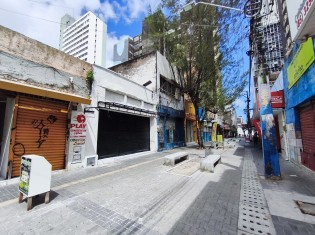 VISTA DA RUA LADO DIREITO