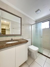 WC SU&Iacute;TE ANGULO II