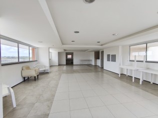 SAL&Atilde;O  DE FESTAS