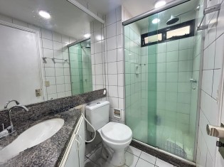 WC SU&Iacute;TE REVERS&Iacute;VEL