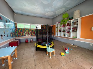 KIDS ROOM