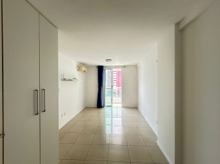 SU&Iacute;TE MASTER ANGULO II