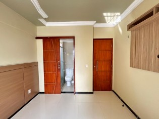 SU&Iacute;TE ANGULO III