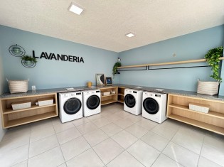 LAVANDERIA