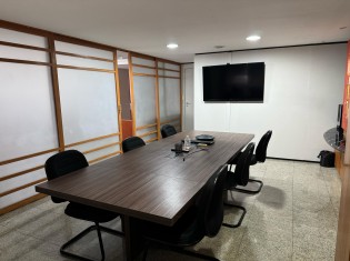 SALA DE REUNIÃO