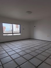 SU&Iacute;TE I - REVERS&Iacute;VEL