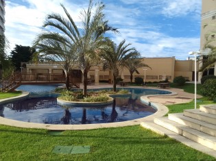ÁREA PISCINAS