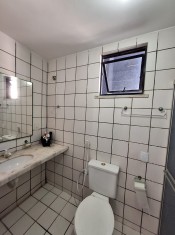 WC SUÍTE (ÂNGULO II)