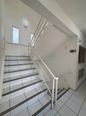 HALL - ESCADA