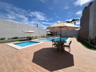 PISCINAS (&Acirc;NGULO II)