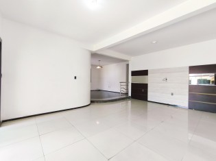 SALA (&Acirc;NGULO IV)