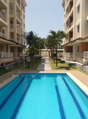 PISCINAS ADULTO/INFANTIL (ÂNGULO II)