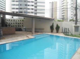 PISCINA/DECK