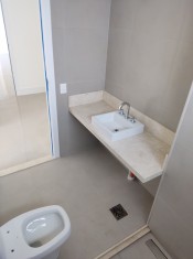 WC SUITE III ( ANGULO II )